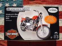 images/productimages/small/Harley-Davidson XLH Sportster 883 Testors 1;9 nw. voor.jpg